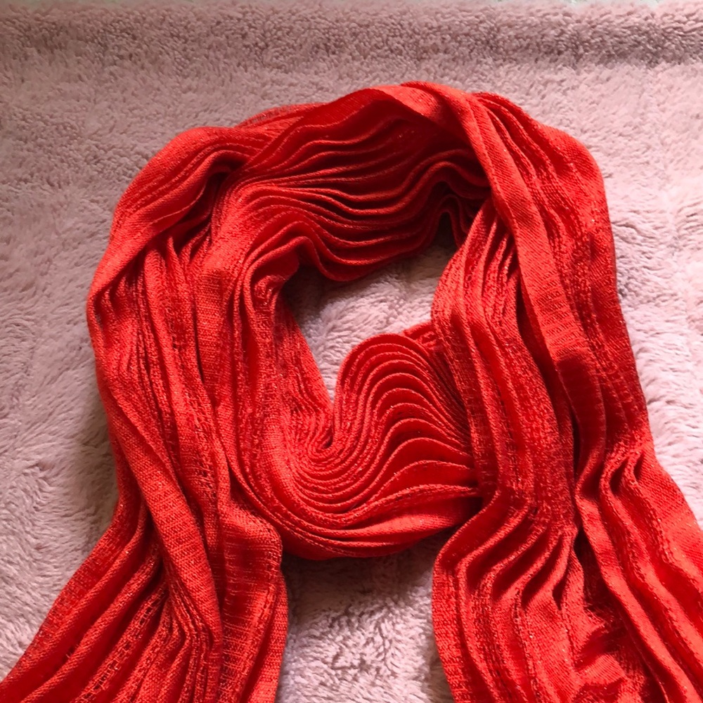 Scarf - Picture 3 of 4